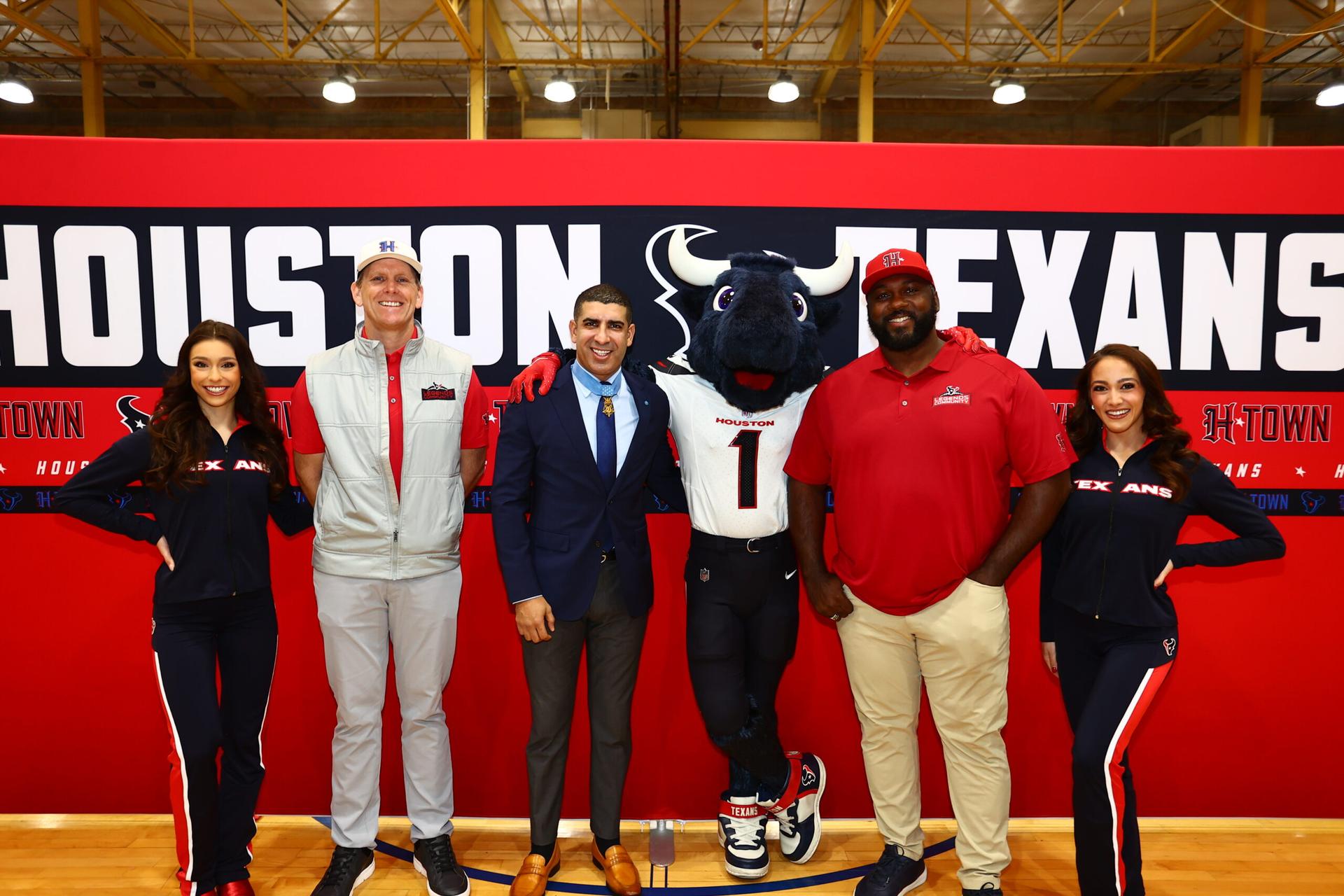 <p>An image from the November 22nd, 2024 Character Playbook and Medal of Honor Event at Plummer Middle School in Houston, TX.</p>